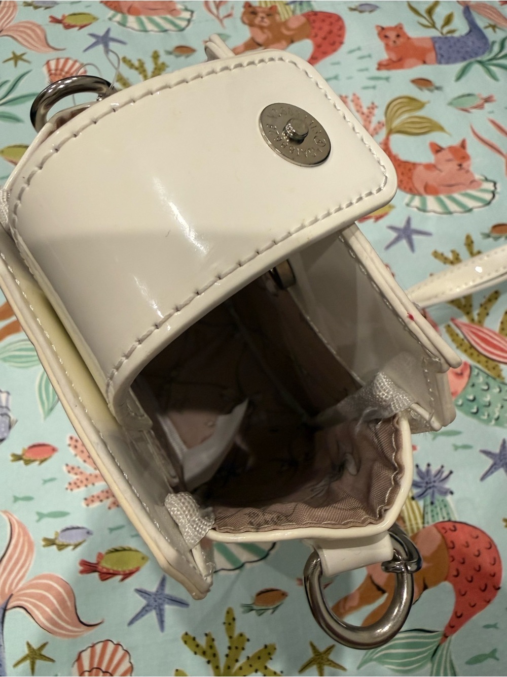 Betsey Johnson 'Sassy Spirits' White Drink Can-Shaped Novelty Crossbody Bag NWT - Picture 7 of 16
